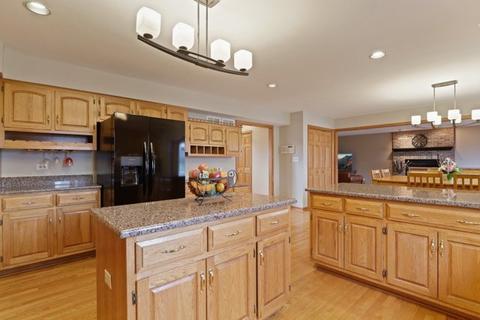424 61st St, Willowbrook, IL 60527 photo 10