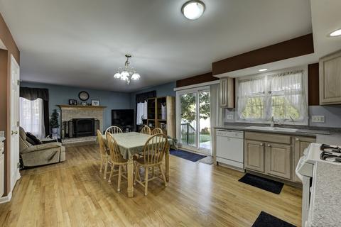 400 E Lorraine Ave, Addison, IL 60101 photo 10