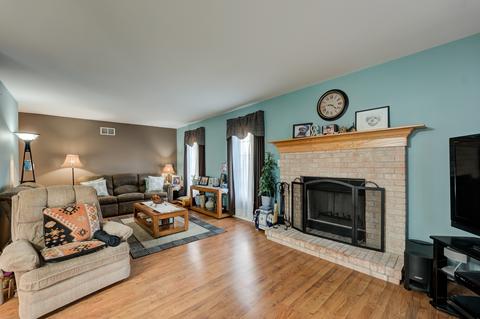 400 E Lorraine Ave, Addison, IL 60101 photo 11