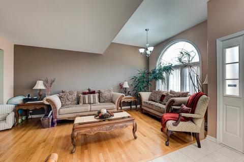 400 E Lorraine Ave, Addison, IL 60101 photo 3