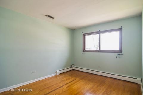 957 Rose Ln, Wheeling, IL 60090 photo 10