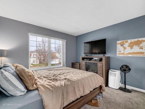 2043 Grovetown Dr, Bartlett, IL 60103 photo 19