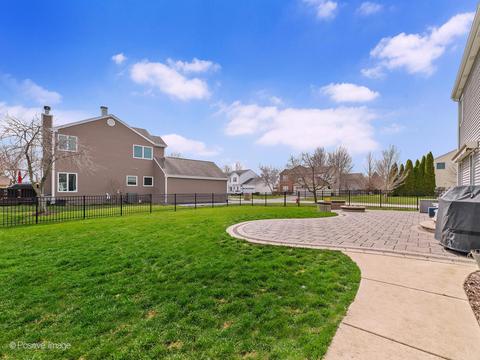 2043 Grovetown Dr, Bartlett, IL 60103 photo 28