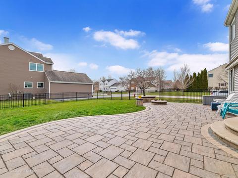 2043 Grovetown Dr, Bartlett, IL 60103 photo 26