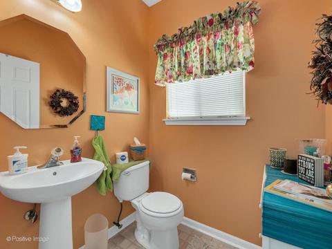 2043 Grovetown Dr, Bartlett, IL 60103 photo 15