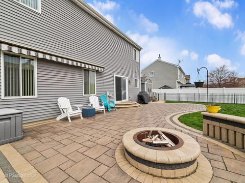 2043 Grovetown Dr, Bartlett, IL 60103 photo 25