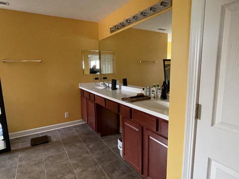 5887 Chatham Dr, Hoffman Estates, IL 60192 photo 16