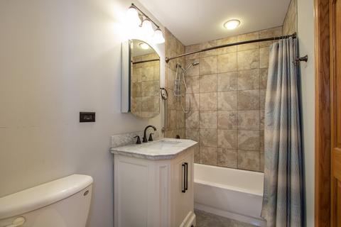 4001 Owl Dr, Rolling Meadows, IL 60008 photo 7