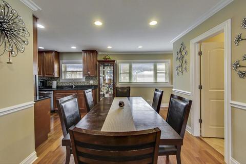 501 Washington Blvd, Hoffman Estates, IL 60169 photo 9