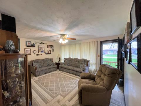 80 N Lynn Ct, Kankakee, IL 60901 photo 4