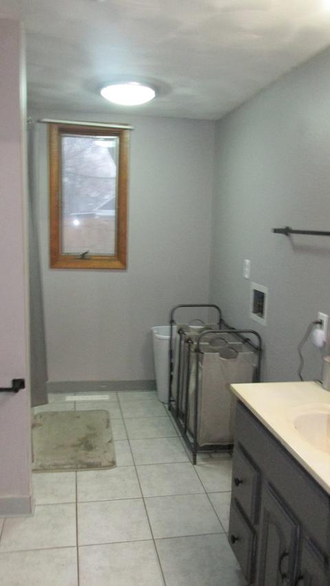 105 Ross St, Walnut, IL 61376 photo 7