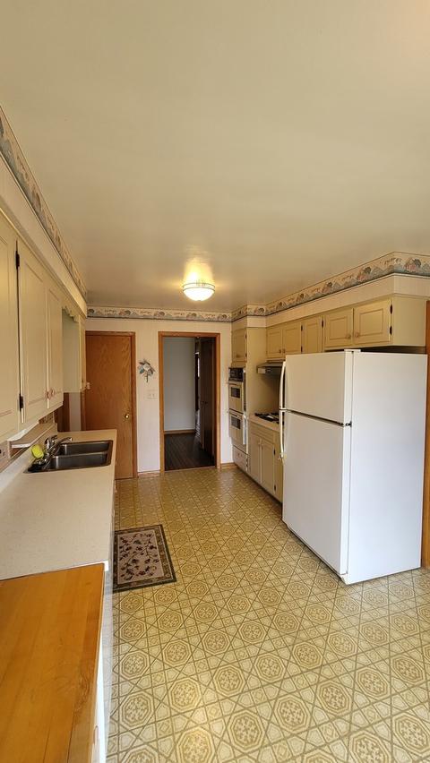736 Scott Dr, Elgin, IL 60123 photo 19