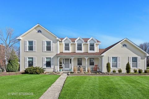 721 Dorset Dr, Wheaton, IL 60189 photo 1