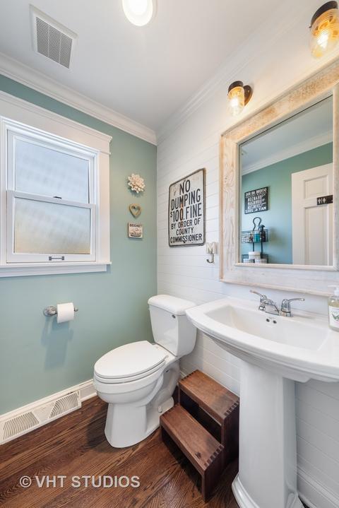 721 Dorset Dr, Wheaton, IL 60189 photo 10
