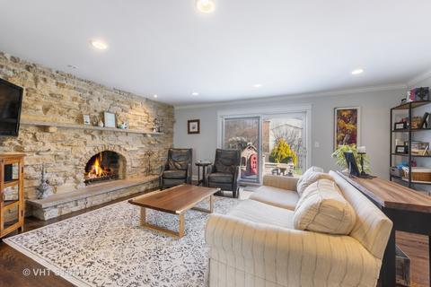 721 Dorset Dr, Wheaton, IL 60189 photo 8