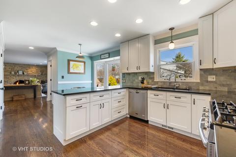 721 Dorset Dr, Wheaton, IL 60189 photo 13