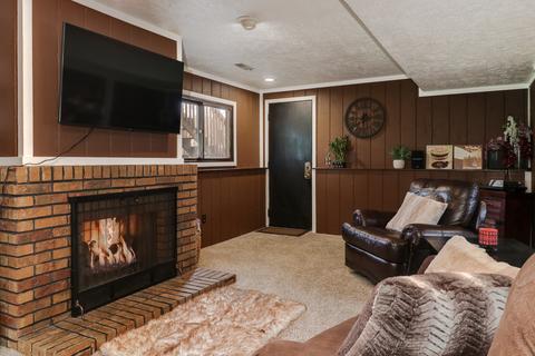202 S Hershey Rd, Bloomington, IL 61704 photo 26