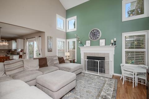 2025 Gleneagle Dr, Plainfield, IL 60586 photo 4