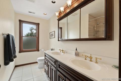 32 W140 Glos St, Wayne, IL 60184 photo 23