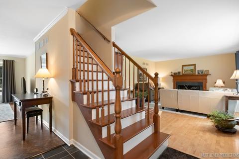 32 W140 Glos St, Wayne, IL 60184 photo 5