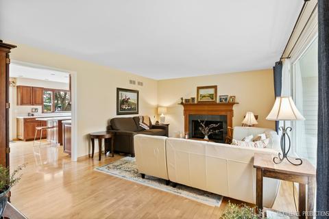 32 W140 Glos St, Wayne, IL 60184 photo 6
