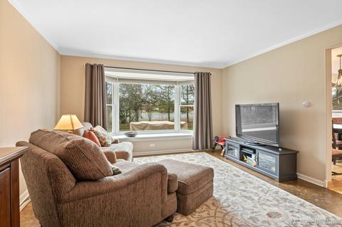32 W140 Glos St, Wayne, IL 60184 photo 9