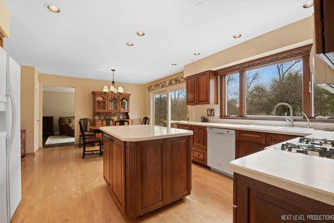 32 W140 Glos St, Wayne, IL 60184 photo 16
