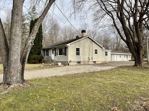 5 N769 Pearson Dr, Wayne, IL 60184 photo 3