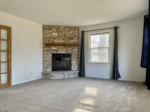 5 N769 Pearson Dr, Wayne, IL 60184 photo 5