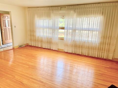 8000 W Memory Ln, Chicago, IL 60656 photo 10