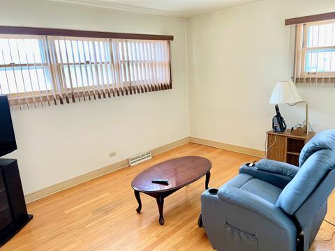 8000 W Memory Ln, Chicago, IL 60656 photo 20
