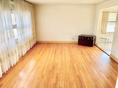 8000 W Memory Ln, Chicago, IL 60656 photo 8