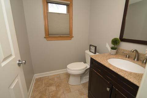 19 Hickory Ln, Algonquin, IL 60102 photo 7