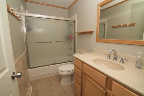 19 Hickory Ln, Algonquin, IL 60102 photo 17