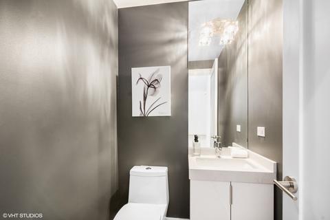 1007 E 62nd St, Chicago, IL 60637 photo 8