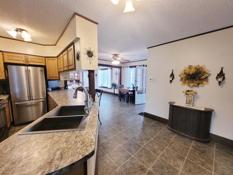 624 E Lincolnway Rd, Morrison, IL 61270 photo 10