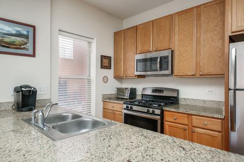 351 E 25th Pl #20B, Chicago, IL 60616 photo 7