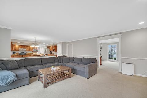1913 Middleton Ct, Wheaton, IL 60189 photo 8