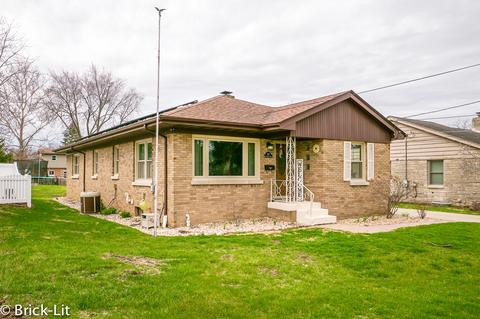 317 E 2nd St, Lockport, IL 60441 photo 1