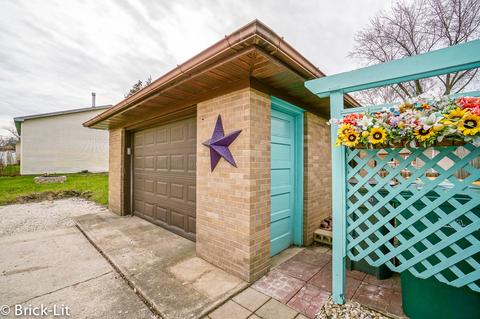 317 E 2nd St, Lockport, IL 60441 photo 26