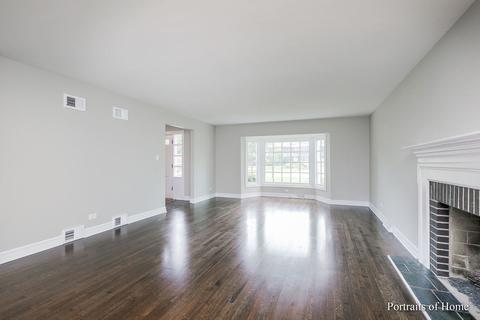 1527 Gamon Rd, Wheaton, IL 60189 photo 3