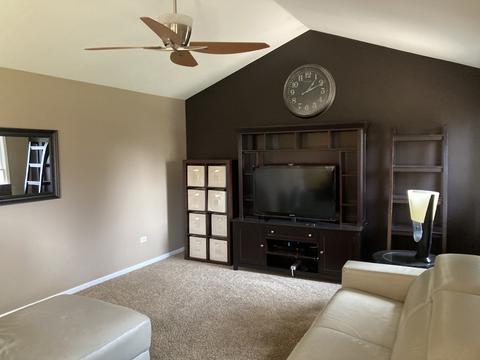 1274 Pendleton Dr, Lemont, IL 60439 photo 2