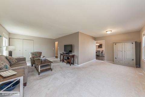 4124 Crimson Dr, Hoffman Estates, IL 60192 photo 12