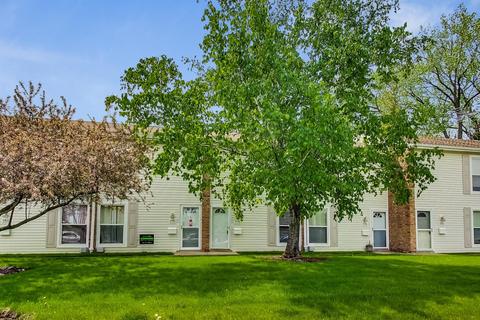 1772 Hassell Rd, Hoffman Estates, IL 60169 photo 3