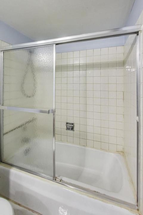 1772 Hassell Rd, Hoffman Estates, IL 60169 photo 26