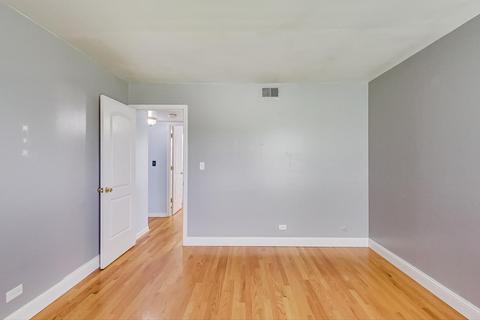 1772 Hassell Rd, Hoffman Estates, IL 60169 photo 18