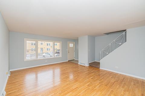 9559 Sumac Rd #A, Des Plaines, IL 60016 photo 3