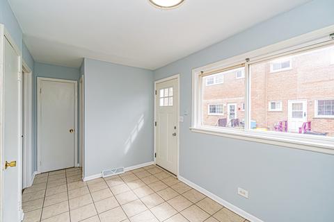 9559 Sumac Rd #A, Des Plaines, IL 60016 photo 9