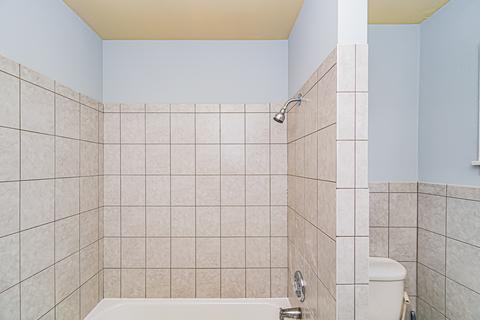 9559 Sumac Rd #A, Des Plaines, IL 60016 photo 14