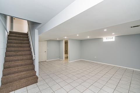 9559 Sumac Rd #A, Des Plaines, IL 60016 photo 16